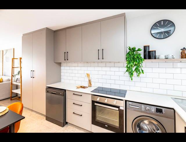 2 BEDROOM TOWNHOUSE FOR SALE IN NAHOON VALLEY PARK